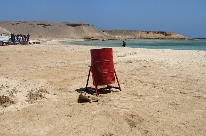 New Garbage Bin for Abu Ghussun 